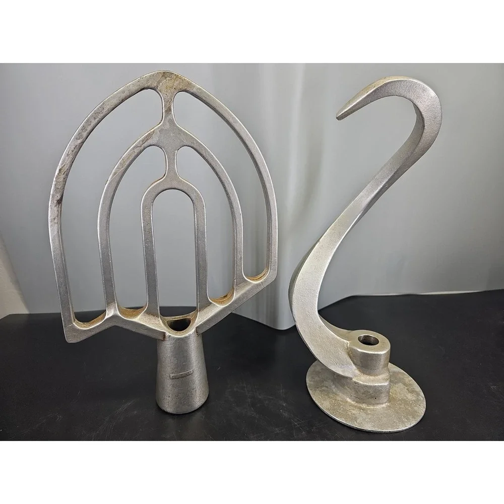 Set Univex Or Hobart Flat Beater And Dough Hook Attachment 30-Qt 1030107?